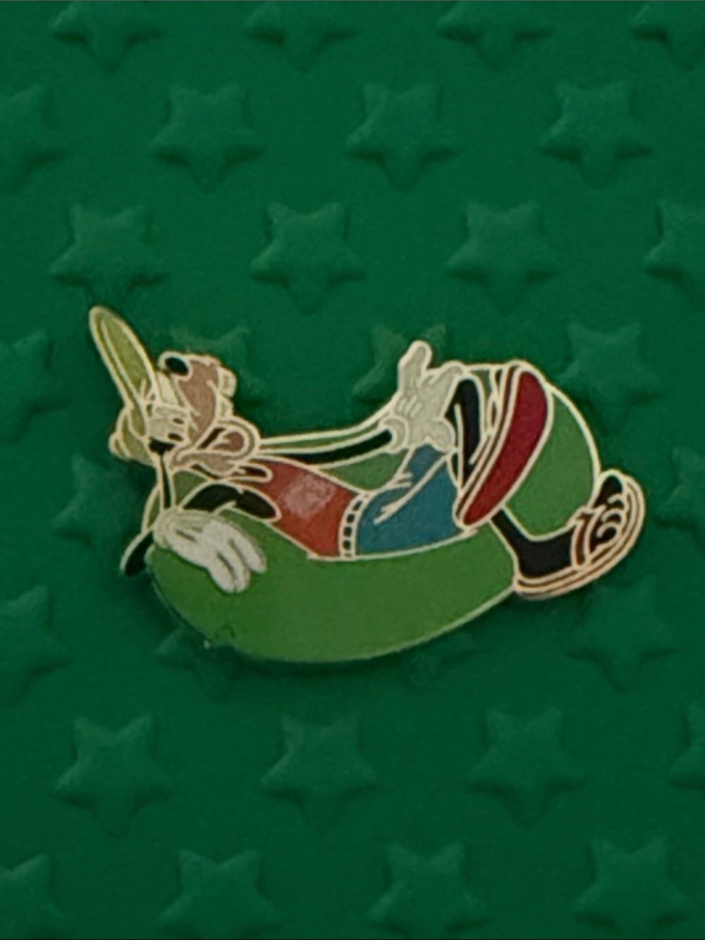 Disney Goofy Enamel Brooch - Green, Red, Blue, Black, Gold